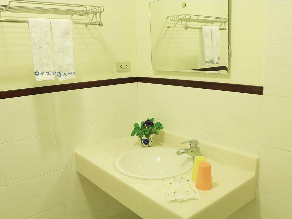 קנטינג Water Space Inn מראה חיצוני תמונה